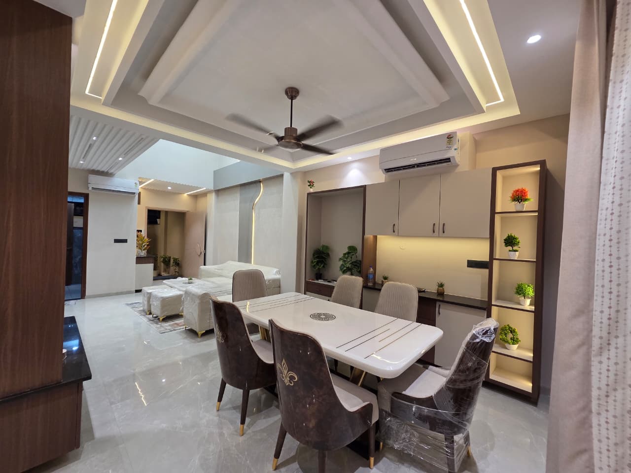 लग्ज़री 5 BHK कोठी